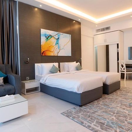 Samaya Hotel Apartment ดูไบ ภายนอก รูปภาพ